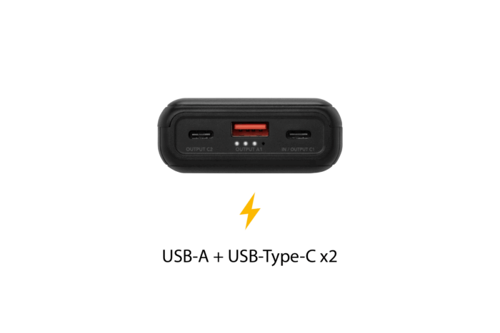 920001_情境圖 PD20W 10000mAh Powerbank