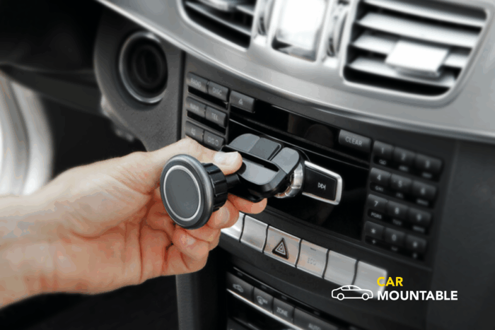 Magneto with CD slot Mount